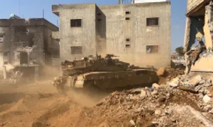 Xe tăng Israel bắn trúng lính gìn giữ hòa bình LHQ tại Lebanon