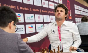 Carlsen đoạt danh hiệu thế giới thứ 21